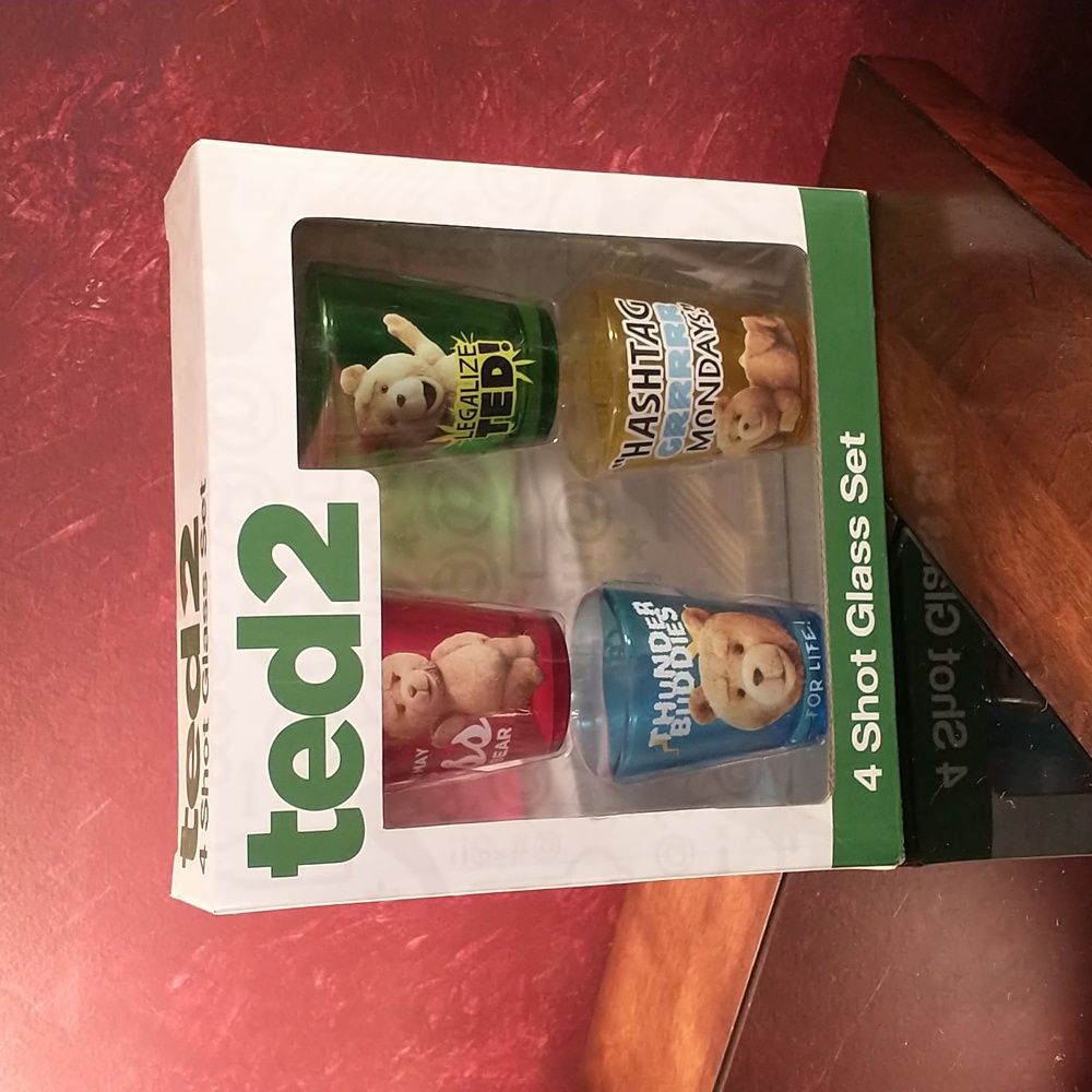 Ted 2 Shot Glasses Set of 4 - NIB